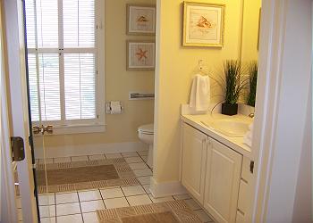 Flying-Bathroom1