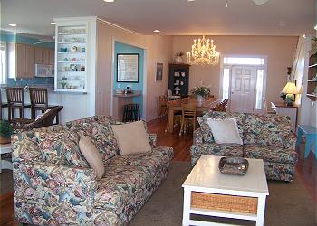 Mariposa-LivingArea