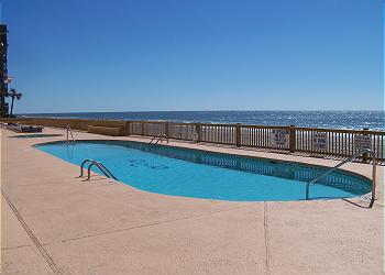 Royal Garden Resort Pool