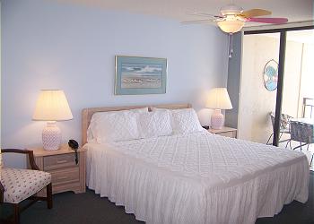 Surfmaster502-Bedroom 1