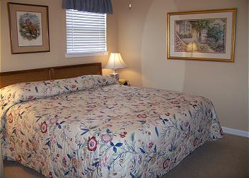 Surfmaster101-Bedroom 2