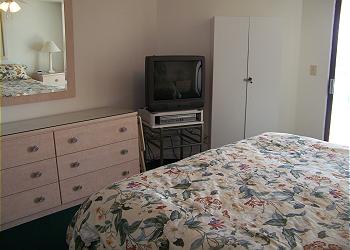 Surfmaster 908 - Bedroom 1