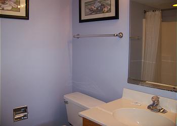 Surfmaster 412 - Bathroom3