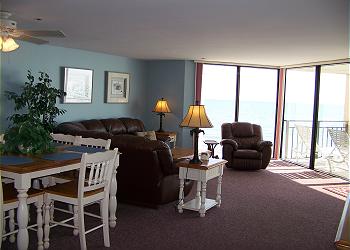 Surfmaster 412 - Living Area