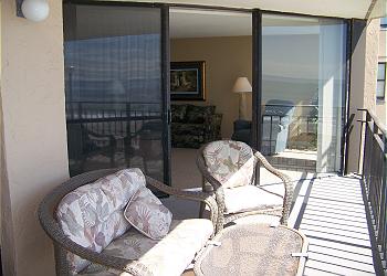 Surfmaster111-Balcony