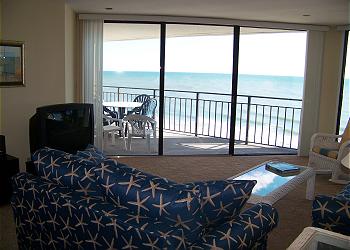 M405-LivingArea