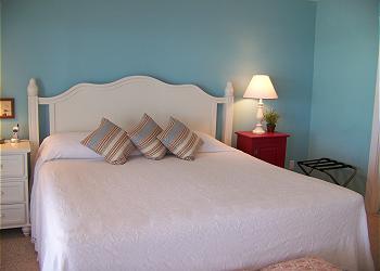 Mariposa-Bedroom3