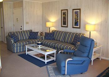 FVE20-Living Area