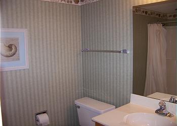 Surfmaster-812-Bathroom3