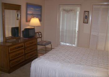 Drifter 104-Bedroom 1
