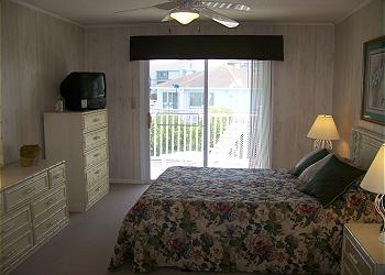 FVE20-Bedroom 1