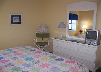 M309-Bedroom