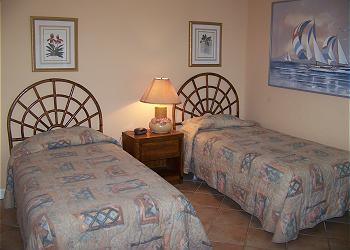 Surfmaster-812-Bedroom3