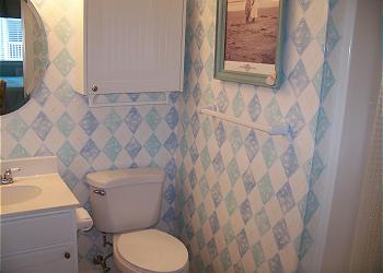 SeaOaks-209-Bathroom1