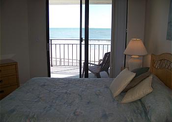 M110-Bedroom1