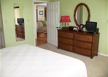 HEPHB-Bedroom 1