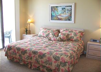 Surfmaster111-Bedroom