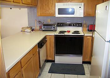 Surfmaster 709 - Kitchen