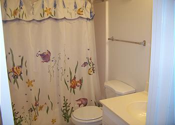 A903-Bathroom2