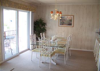 FVE20-Dining Area