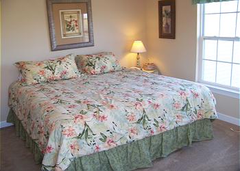 Tom\'s Dream  - Bedroom 2