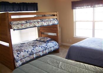 Tom\'s Dream - Bedroom 3