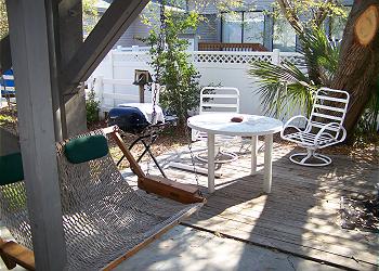 Tom\'s Dream - Exterior Amenities