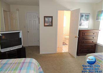 Drift Away - Bedroom 4 with 2 Doubles