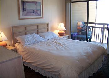 Afterdeck 203 - Bedroom 1