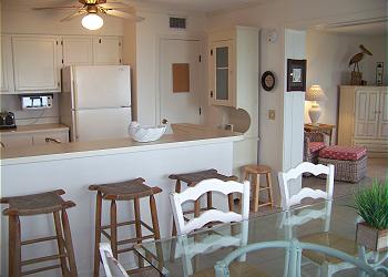 Compass Rose 21 - Dining Area