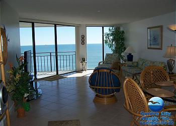 Surfmaster 804 - Living Area