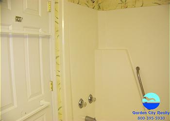 Horizon East 301 - Bathroom 1