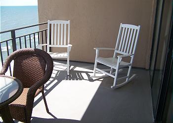 M1106-Balcony