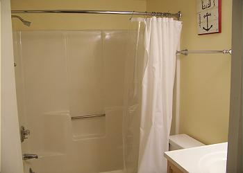 Afterdeck 203 - Bathroom 2