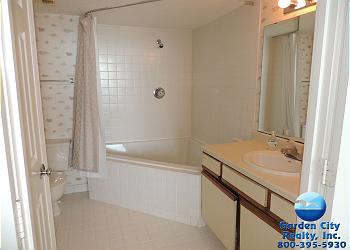 One Ocean Place 1008
