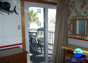 Sea Master 211 - Bedroom 1 with a King