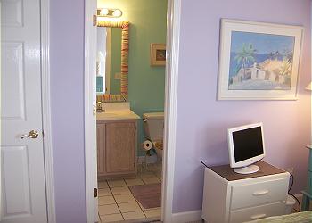 Flip Flop Inn - Bedroom 3