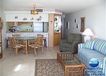 Surfmaster 109 - Living Area