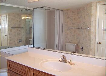 One Ocean Place 805 - Bathroom 1