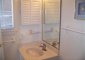 Compass Rose 21 - Bathroom 1