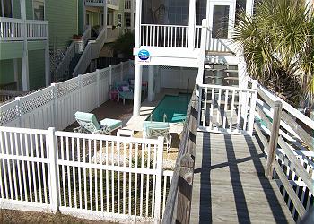 Flip Flop Inn - Walkway