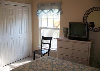 Tom\'s Dream - Bedroom 1
