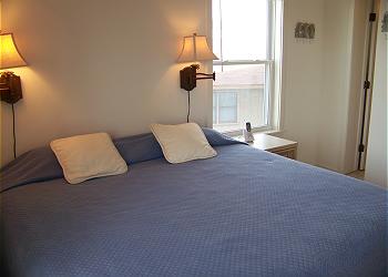 Compass Rose 21 - Bedroom 1