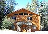 Cheerful Cabin- full kitchen, dvd player, fenced yard and spa!