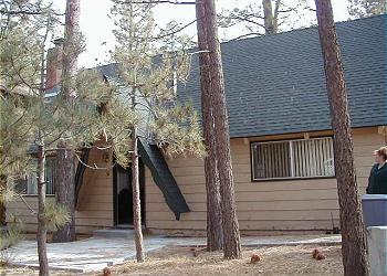 Big Bear Cabin / Bungalow rental - Exterior Photo - View From Street