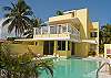 Waterfront Home, stunning sea views, private pool, 15 mins to Paradise Island