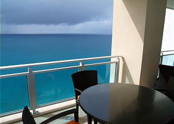 Cupecoy Condominium rental - Interior Photo - C7 balcony