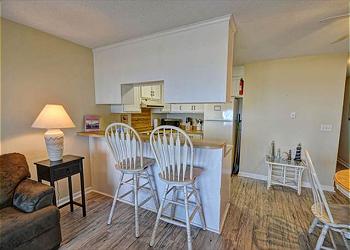Breakfast Bar / Kitchen