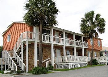 Isle of Palms Condominium rental - Exterior Photo - Ocean Inn Complex