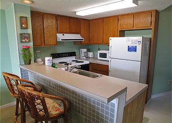 Isle of Palms Condominium rental - Interior Photo - Kitchen